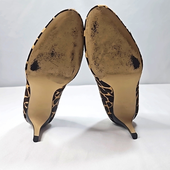 Talbots Calf leather fur Cheetah pumps 8 - Picture 8 of 8